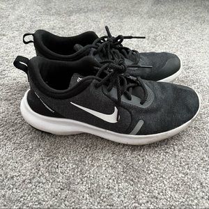 Nike Flex Sneakers